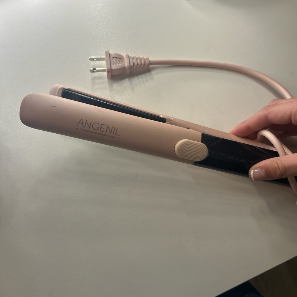 Angenil Pink Hair Straightener